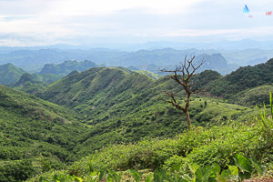 <b>Pu Luong motorbike tour</b> – Riding in nature